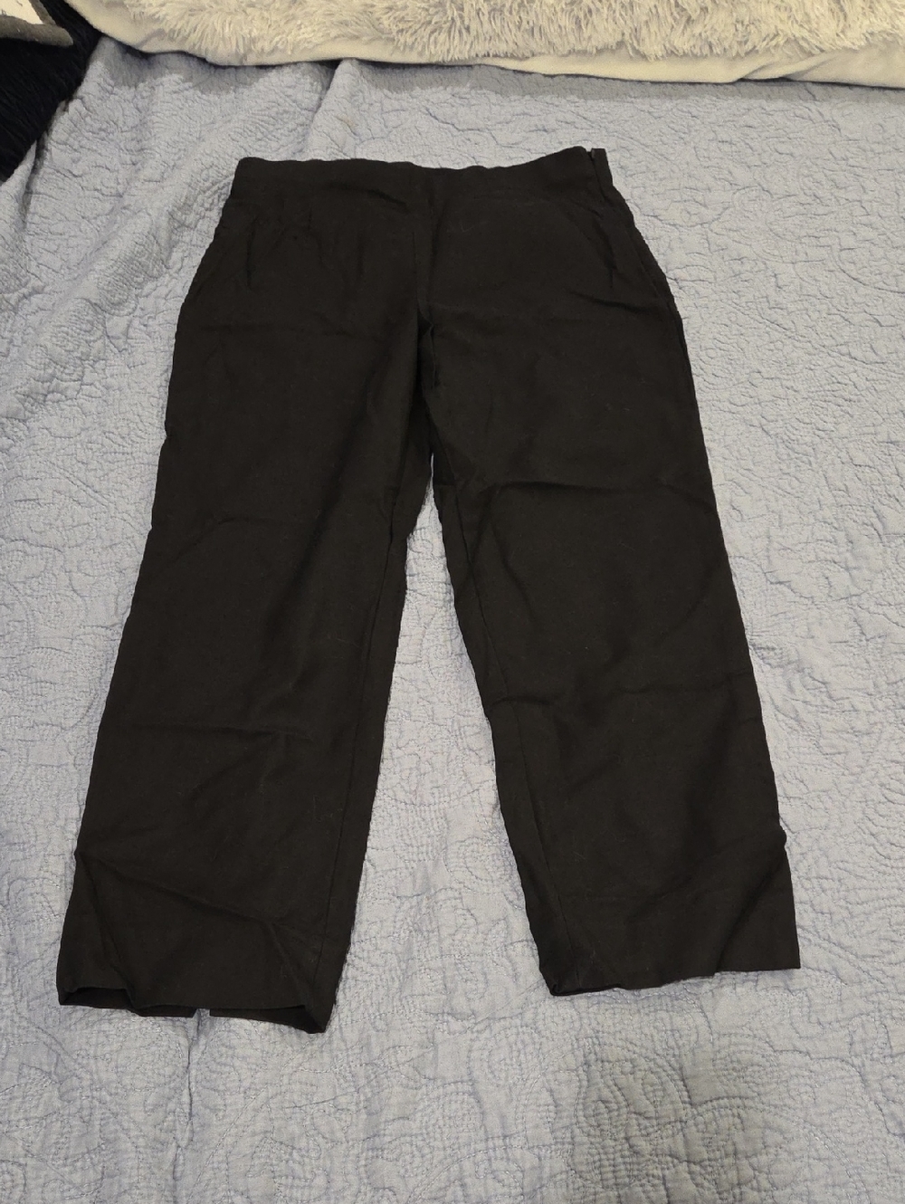 NIC+ZOE Black Ankle-Length Cropped Pants Size 10!